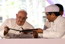 AFP 20240905 36FJ7M7 v1 HighRes IndonesiaVaticanPopeReligion 1725517766